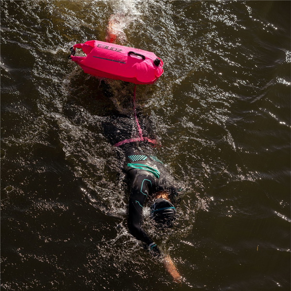 2026 Zone3 Recycled 28L Safety Buoy / Dry Bag SA23RSBDB11 - Hi Vis Pink